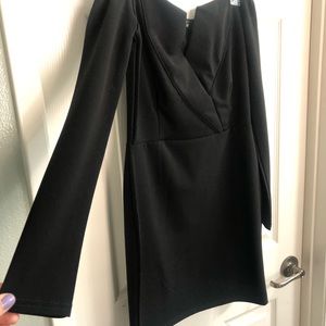 Pretty Little Thing black off e shoulder dress